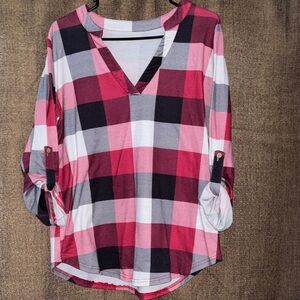Chic Plaid V-Neck Blouse - Red and Black